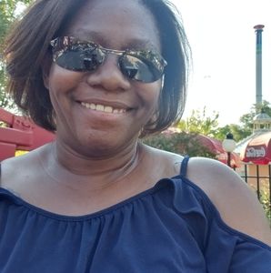 Meet your Posher, Charmaine